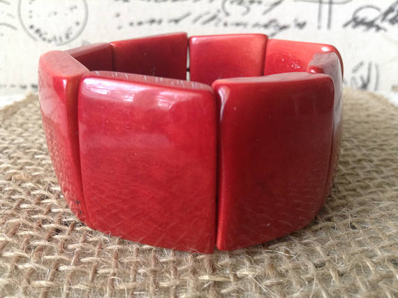 RED BEADED TAGUA NUT BRACELET - ETHNIC JEWELRY