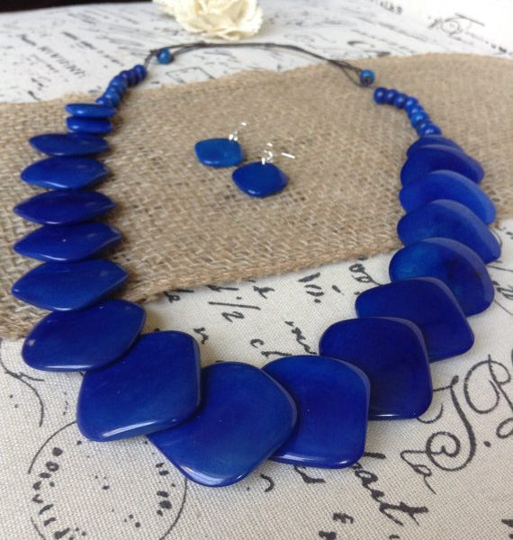 ROYAL BLUE ECO FRIENDLY NECKLACE AND DANGLE EARRINGS SET