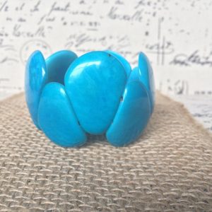 Turquoise-tagua-nut-bracelet