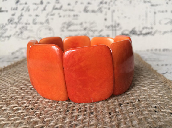 Orange handamde Tagua nut bracelet