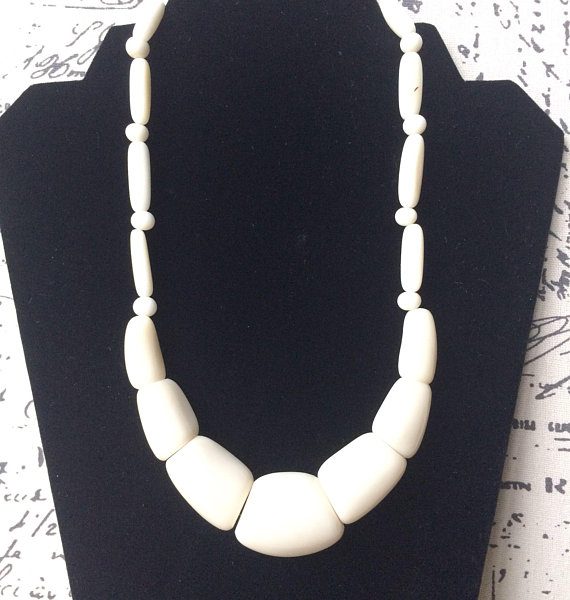 Big white tagua necklace