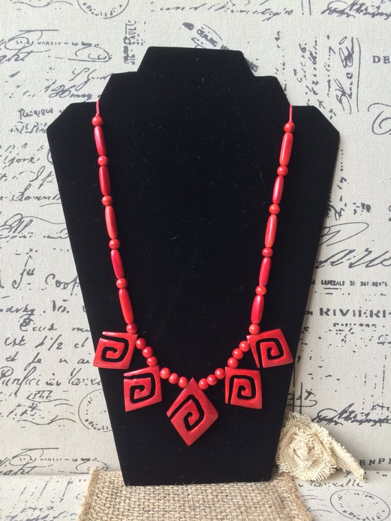 Red Tagua Laser Cut Necklace - Galapagos Tagua Jewelry